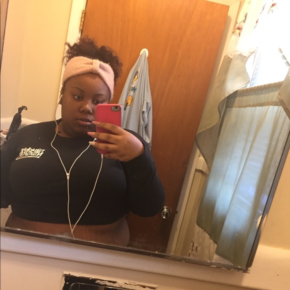 Meet your Posher, Zazariah - Picture 1 of 1